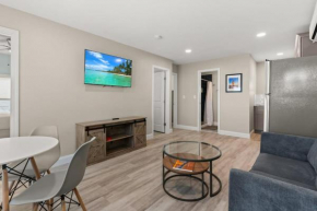 Fully Renovated Steps to Beach The Americana
